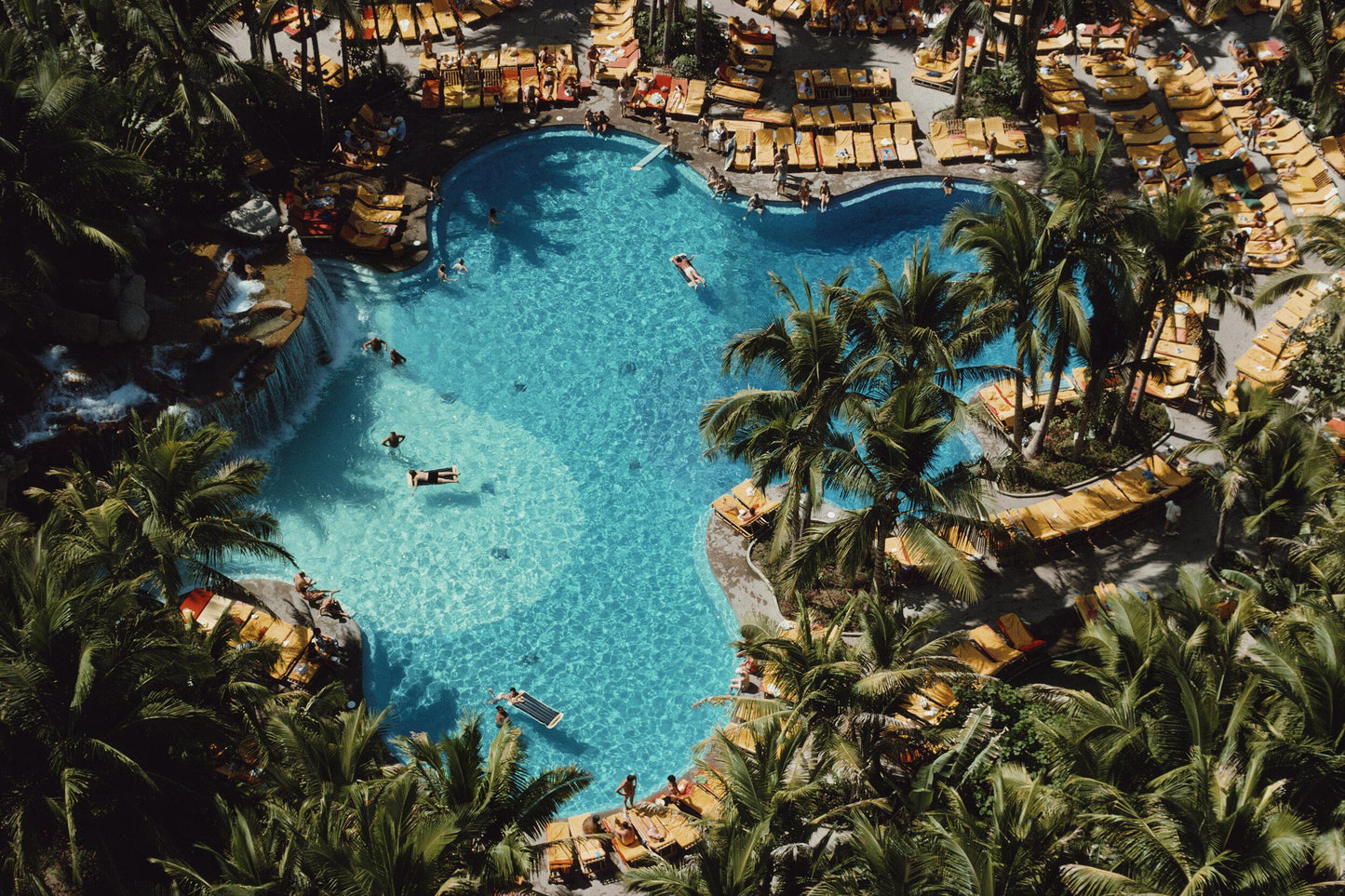 Slim Aarons: Princess Hotel-The Darkroom Society