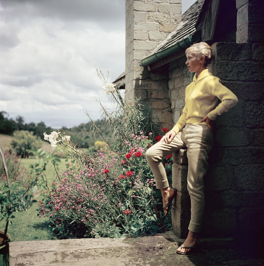 Slim Aarons: The Mason's Estate, Kenya