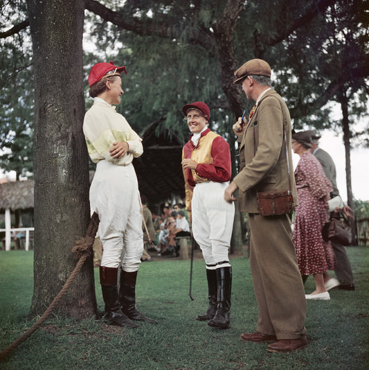 Slim Aarons: Race Meeting