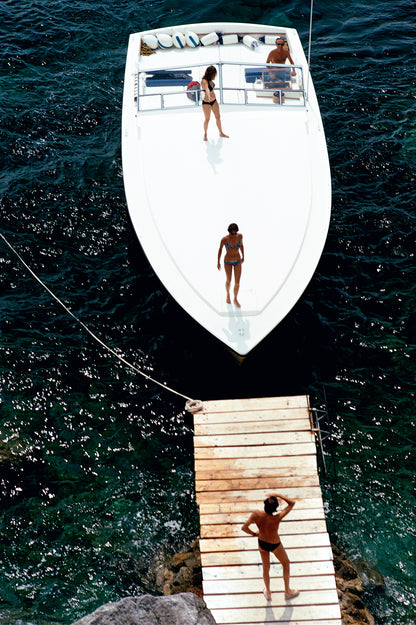 Slim Aarons: Speedboat Landing-The Darkroom Society