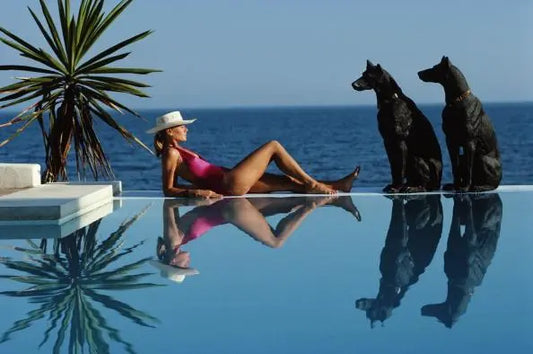 Slim Aarons: Pantz Pool-The Darkroom Society